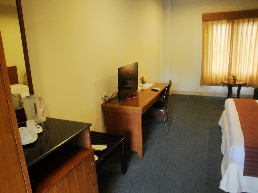 Imperial Hotel Kendari Oda fotoğraf