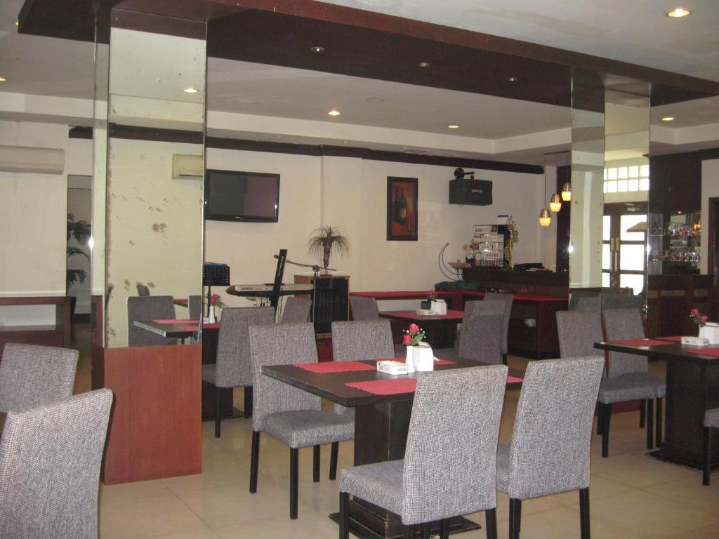 Imperial Hotel Kendari Dış mekan fotoğraf