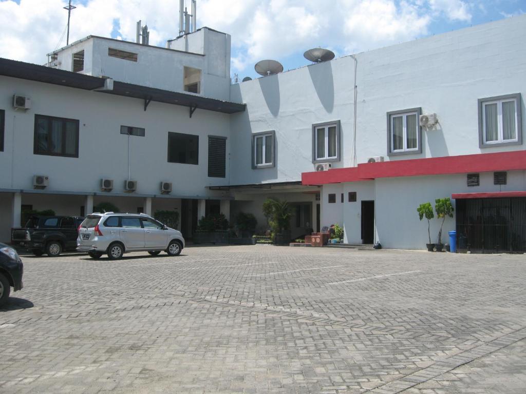 Imperial Hotel Kendari Dış mekan fotoğraf